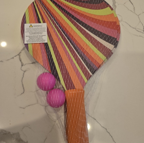 Trina Turk Paddle Ball Set NWT - Picture 2 of 3
